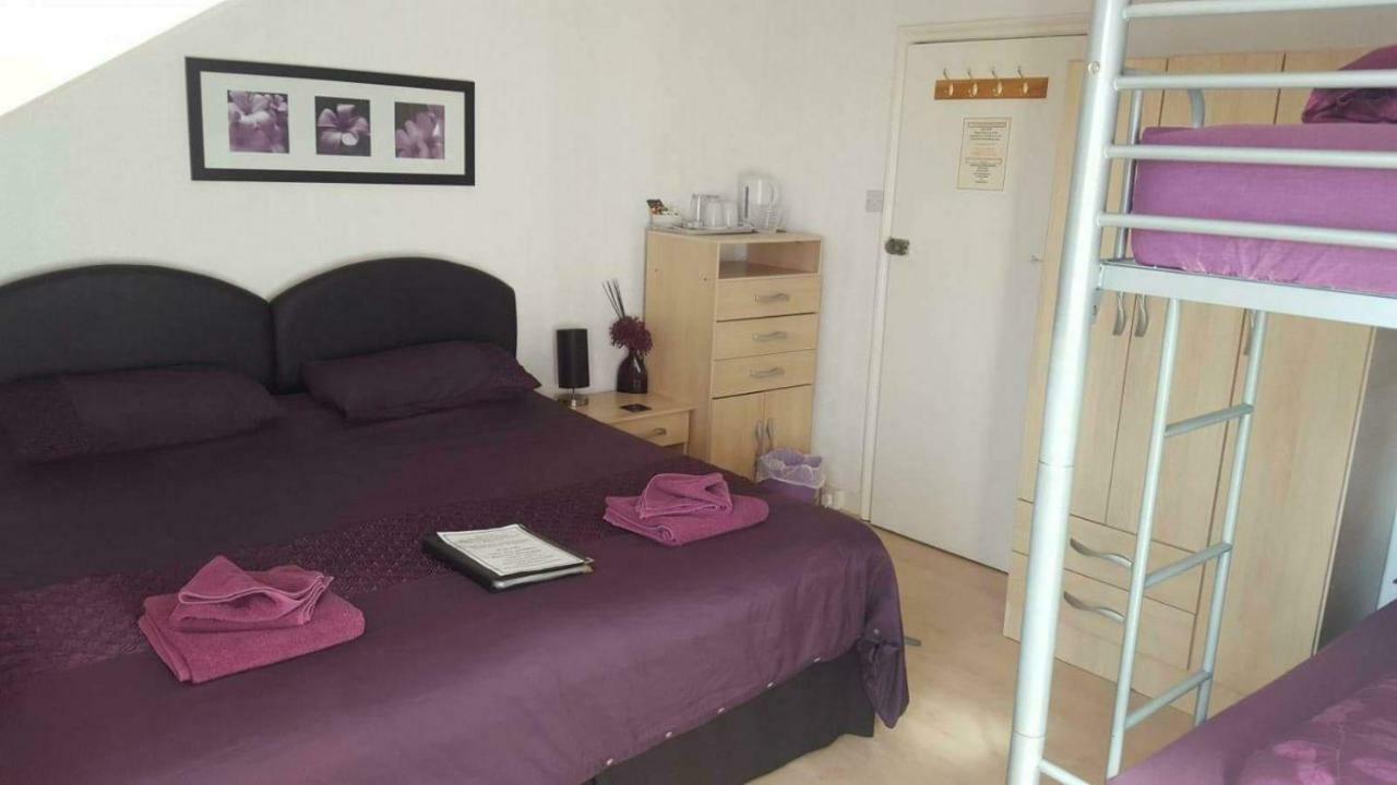 Hallam Guest House Скарбъро Екстериор снимка